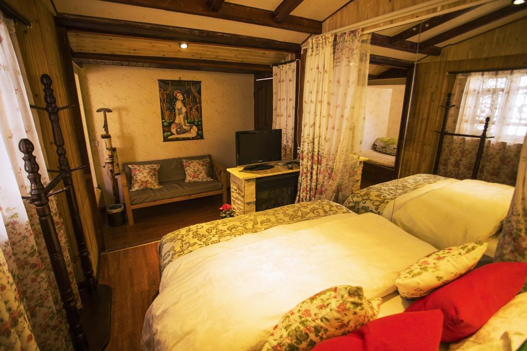Secret Garden Hotel Lijiang  Room photo